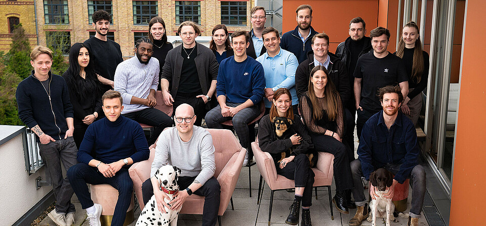 Dog food assured for the time being – $15 M funding for getquin The team from social network for investors getquin, who have just secured an international Series A round of $15 M.