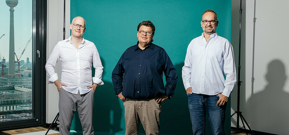 Caeli Wind founders Heiko Bartels and Ben Schlemmermeier with managing director Andreas Rieckhoff. Caeli Wind founders Heiko Bartels and Ben Schlemmermeier with managing director Andreas Rieckhoff.